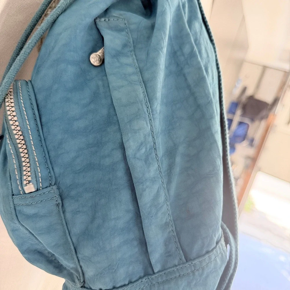 Kipling this blue